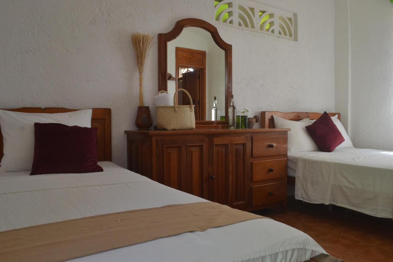 Adoquin Hotel Zipolite Esterno foto