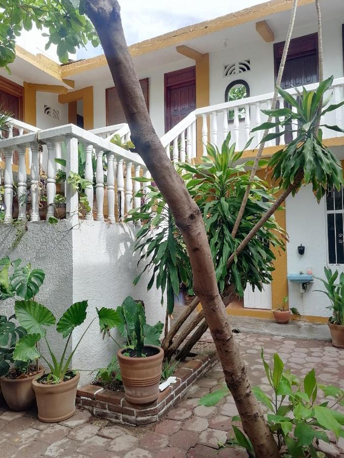 Adoquin Hotel Zipolite Esterno foto